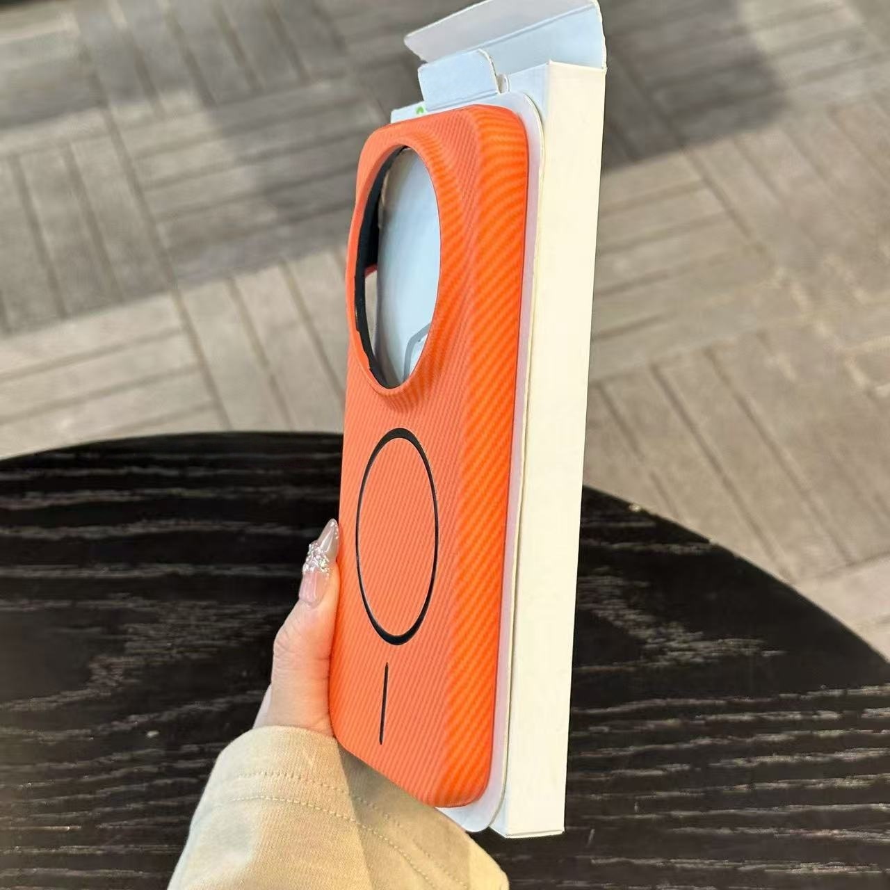 Ultra cienka plastikowa obudow – Photography Xiaomi 17 Ultra recenzja i cena